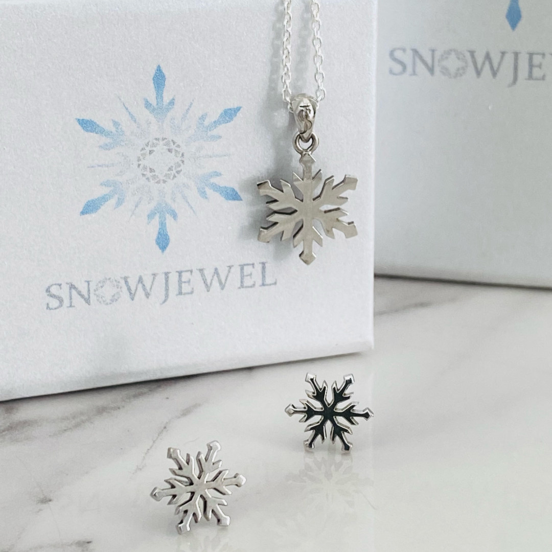 Snowflake Earring Studs in Sterling Silver and matching necklace